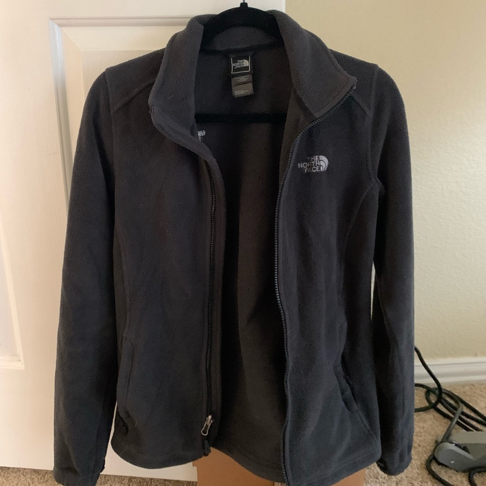 Black North Face fleece - women’s small